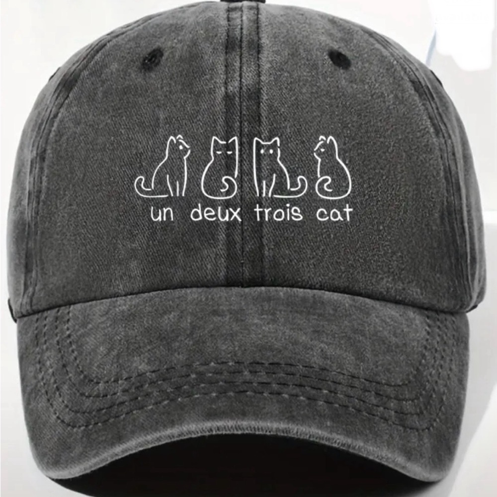 Cat hat! 😸 brand new